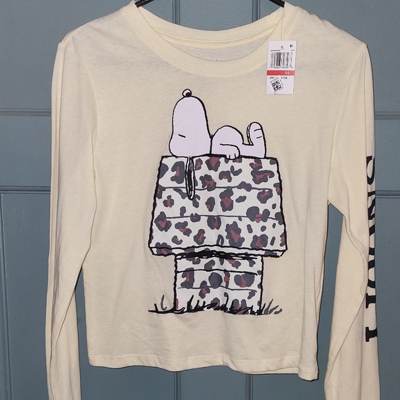 Love Tribe Snoopy Top. Size XS - Picture 1 of 4
